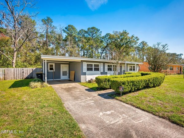 909 WESTGATE Drive, Jacksonville, FL 32221