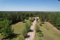 1121 Canterfield Road  photo 4