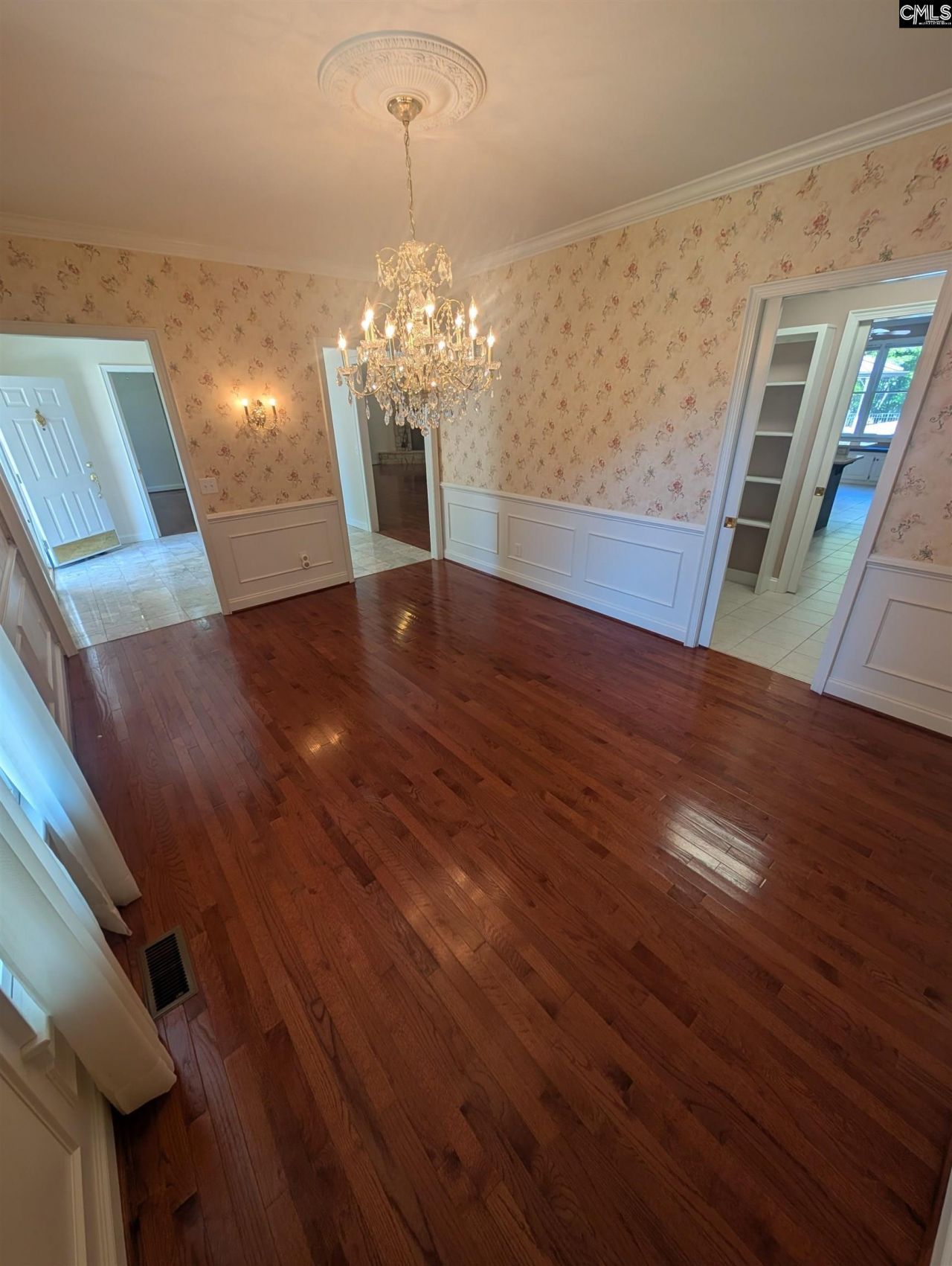 1121 Canterfield Road  Photo 8