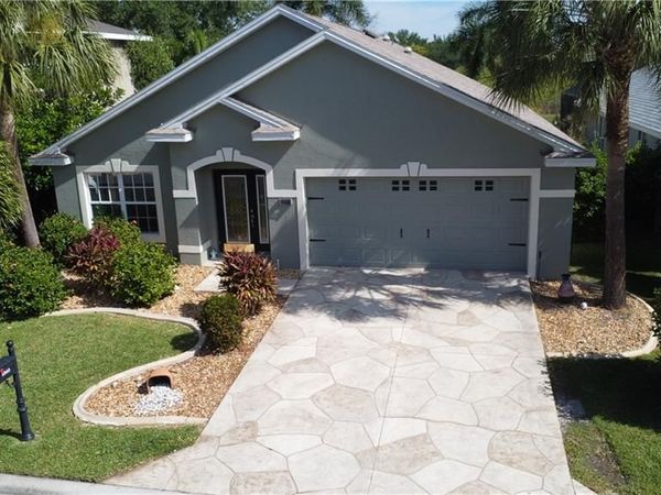 8860 Fawn Ridge DR, FORT MYERS, FL 33912