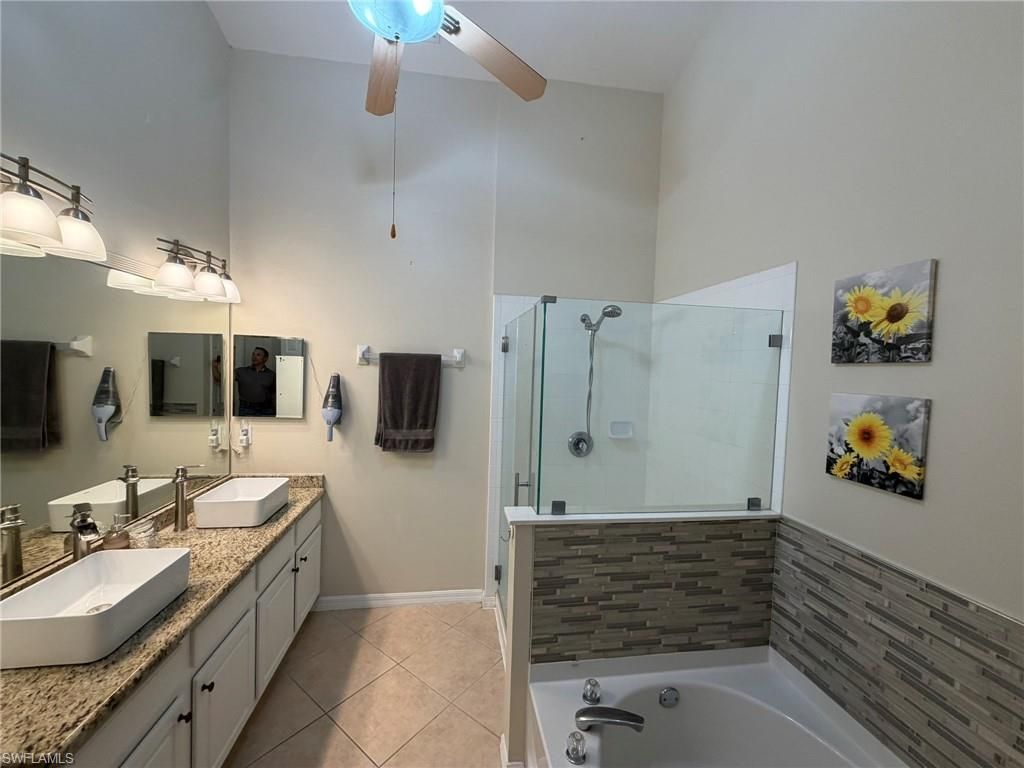 8860 Fawn Ridge Dr, Fort Myers, FL 33912 Photo