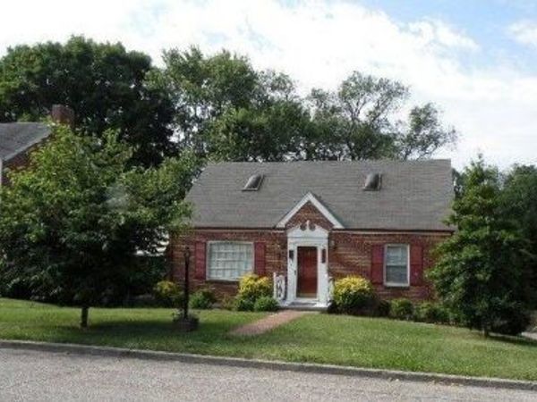 2618 Fairway DR SW, Roanoke, VA 24015