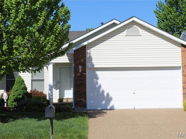 5 Battersea Court , Unit 9B, O'Fallon, MO 63366