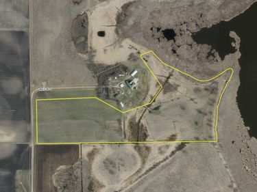 TBD Wells Avenue , Norwood Young America, MN 55368