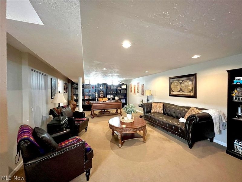 15546 Hummel Road, Brook Park, OH 44142 Photo 21