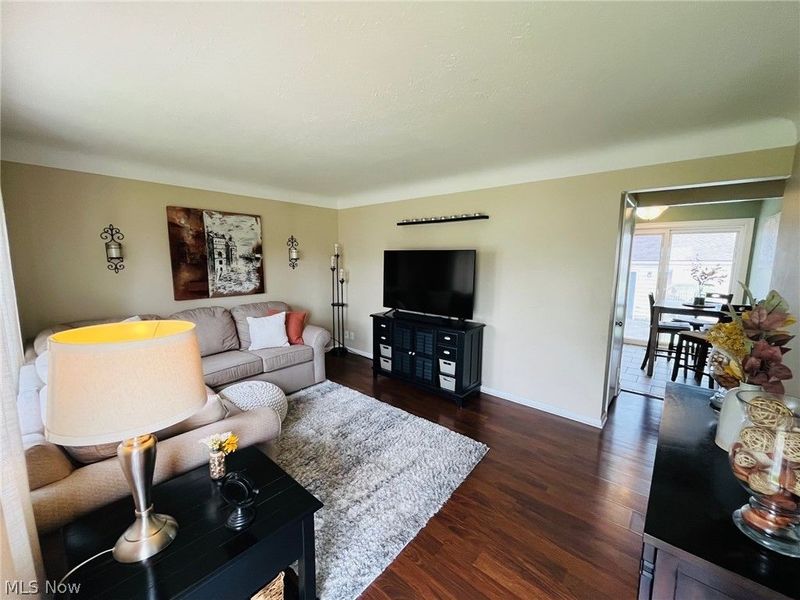 15546 Hummel Road, Brook Park, OH 44142 Photo 3