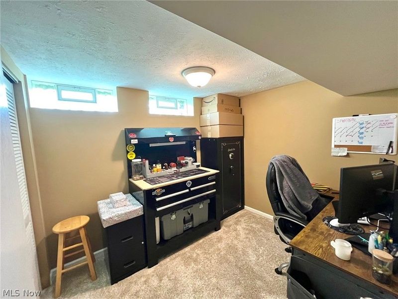 15546 Hummel Road, Brook Park, OH 44142 Photo 32