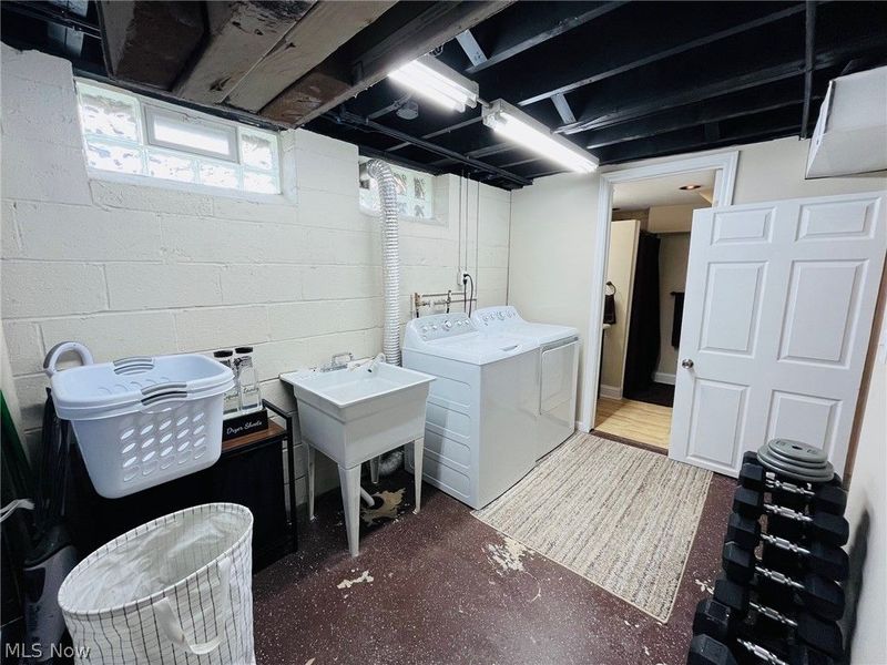 15546 Hummel Road, Brook Park, OH 44142 Photo 34