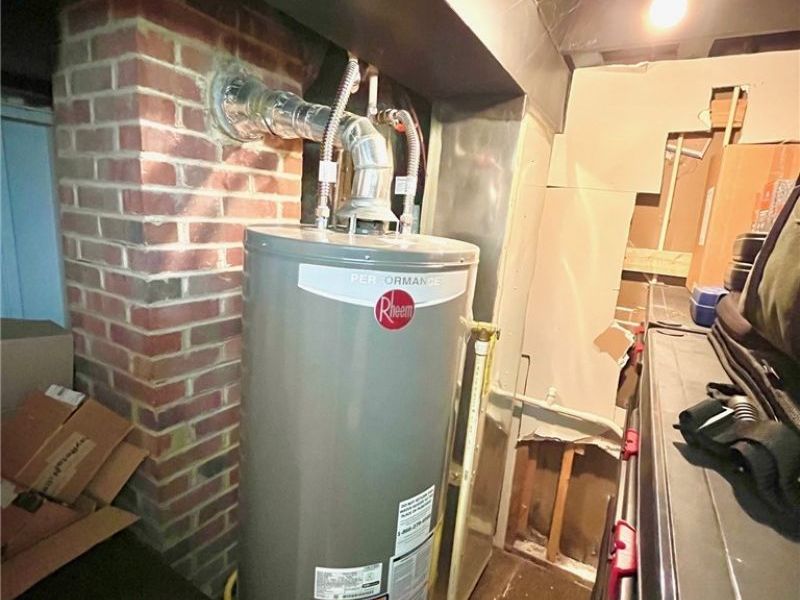 15546 Hummel Road, Brook Park, OH 44142 Photo 37