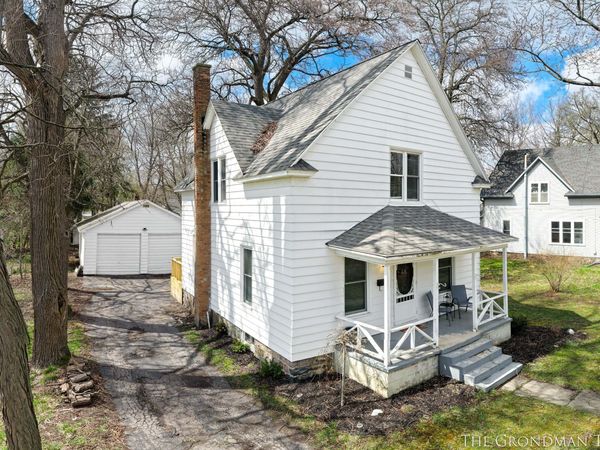 113 N Prospect Street, Belding, MI 48809