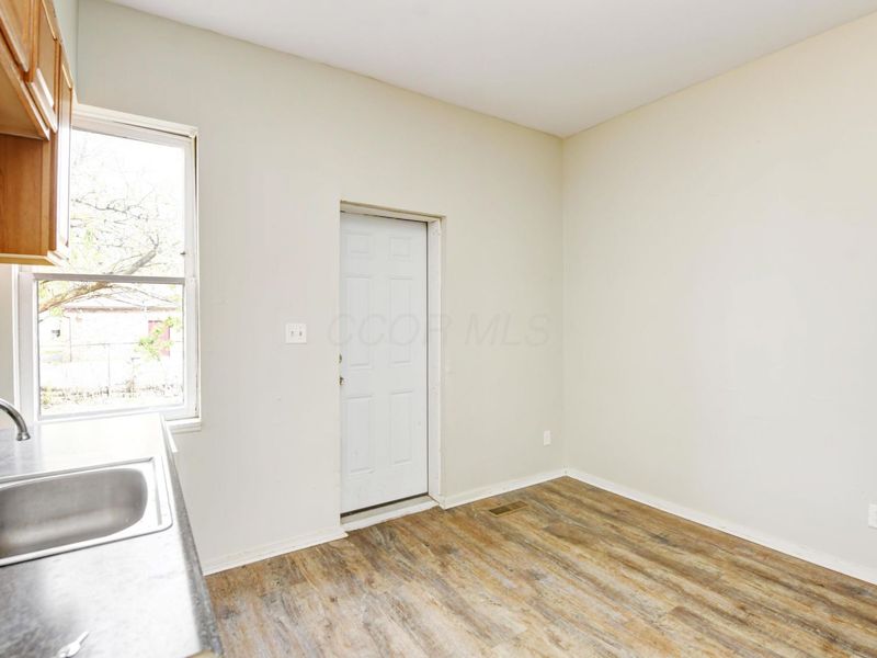 122 S Champion Avenue, Unit 122-124-12, Columbus, OH 43205 Photo 11