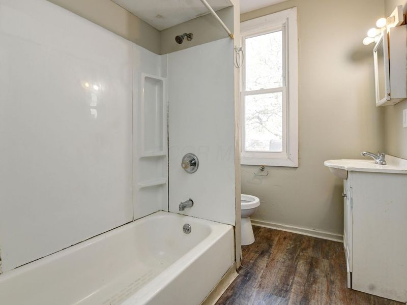 122 S Champion Avenue, Unit 122-124-12, Columbus, OH 43205 Photo 13