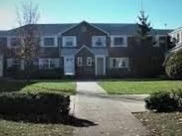 73-20 260th Street, Unit GV74-H5-1, Glen Oaks, NY 11004