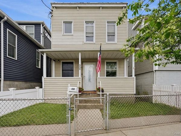 550 Cross Bay Boulevard, Broad Channel, NY 11693