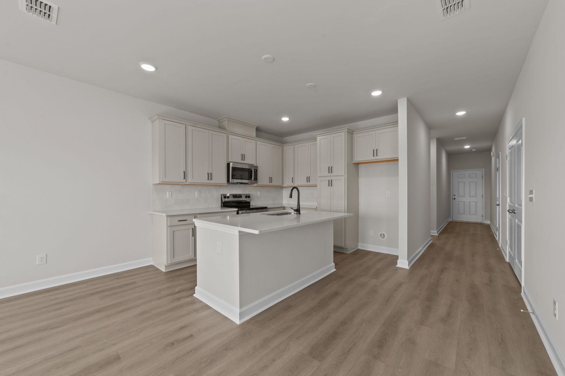 720 Ebb Tide Rd. Photo 10