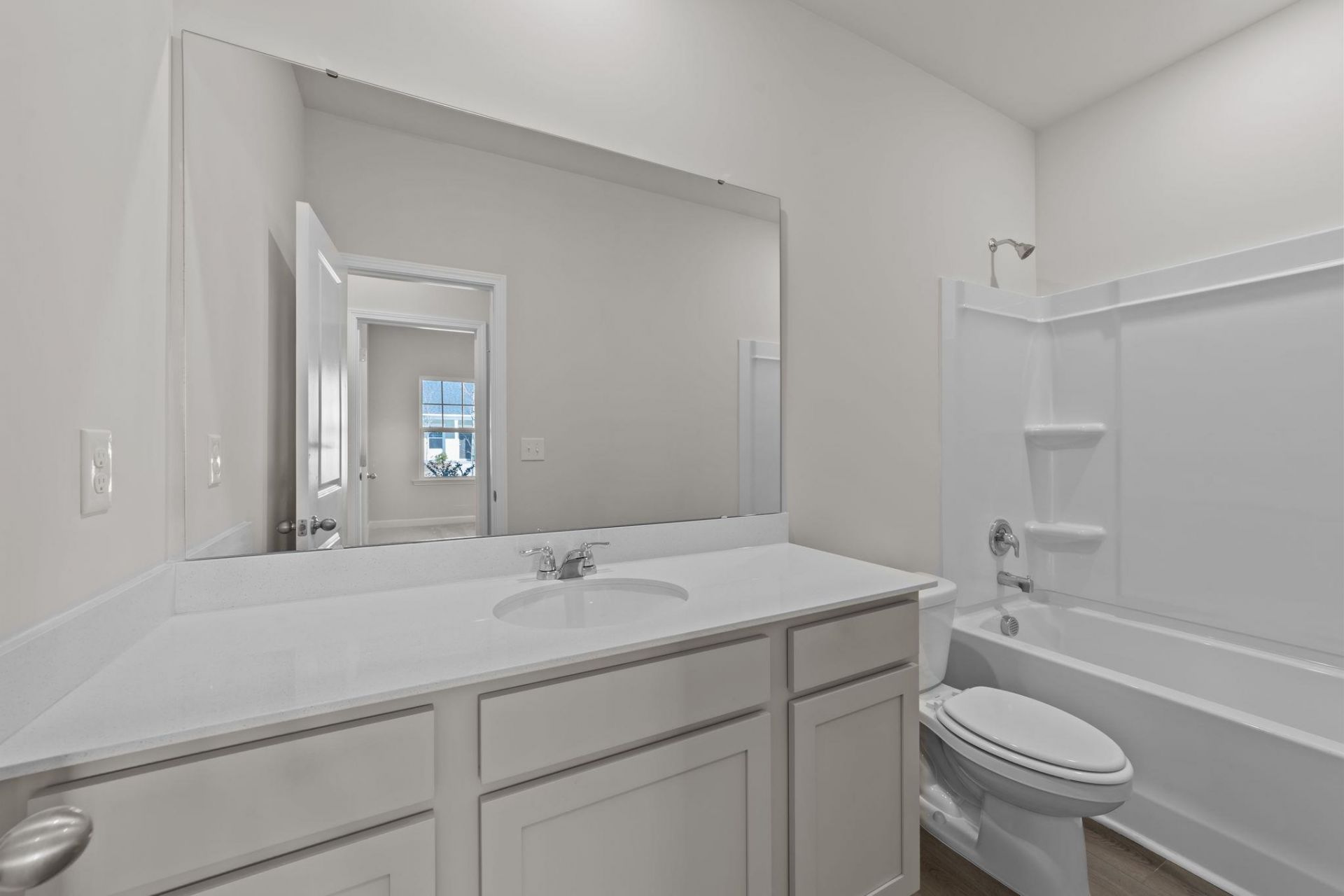 720 Ebb Tide Rd. Photo 6