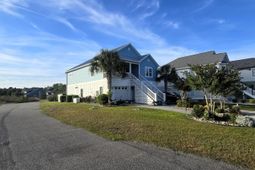 522 Harbour View Dr. photo 4