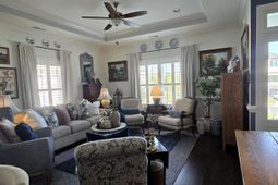 522 Harbour View Dr. photo 4