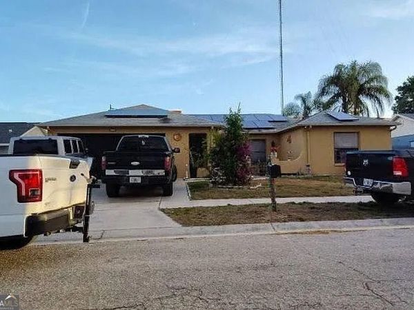 2705 Narcissus Drive, Holiday, FL 34691