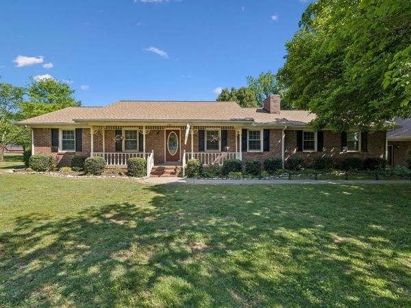 157 Paschal Dr, Murfreesboro, TN 37128