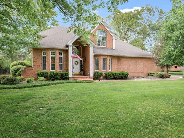 109 ALBEMARLE DRIVE , Tullahoma, TN 37388