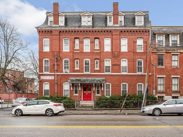 90 Appleton, Unit 2, Lowell, MA 01852