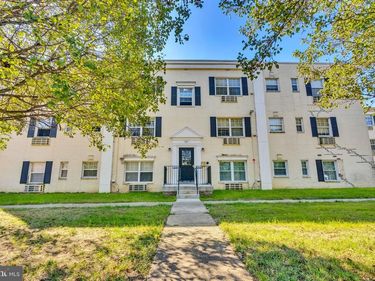 2237 FARRINGTON AVENUE , Unit 203, ALEXANDRIA, VA 22303
