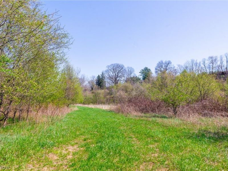 245 Liberty Road, New Concord, OH 43762 Photo 12