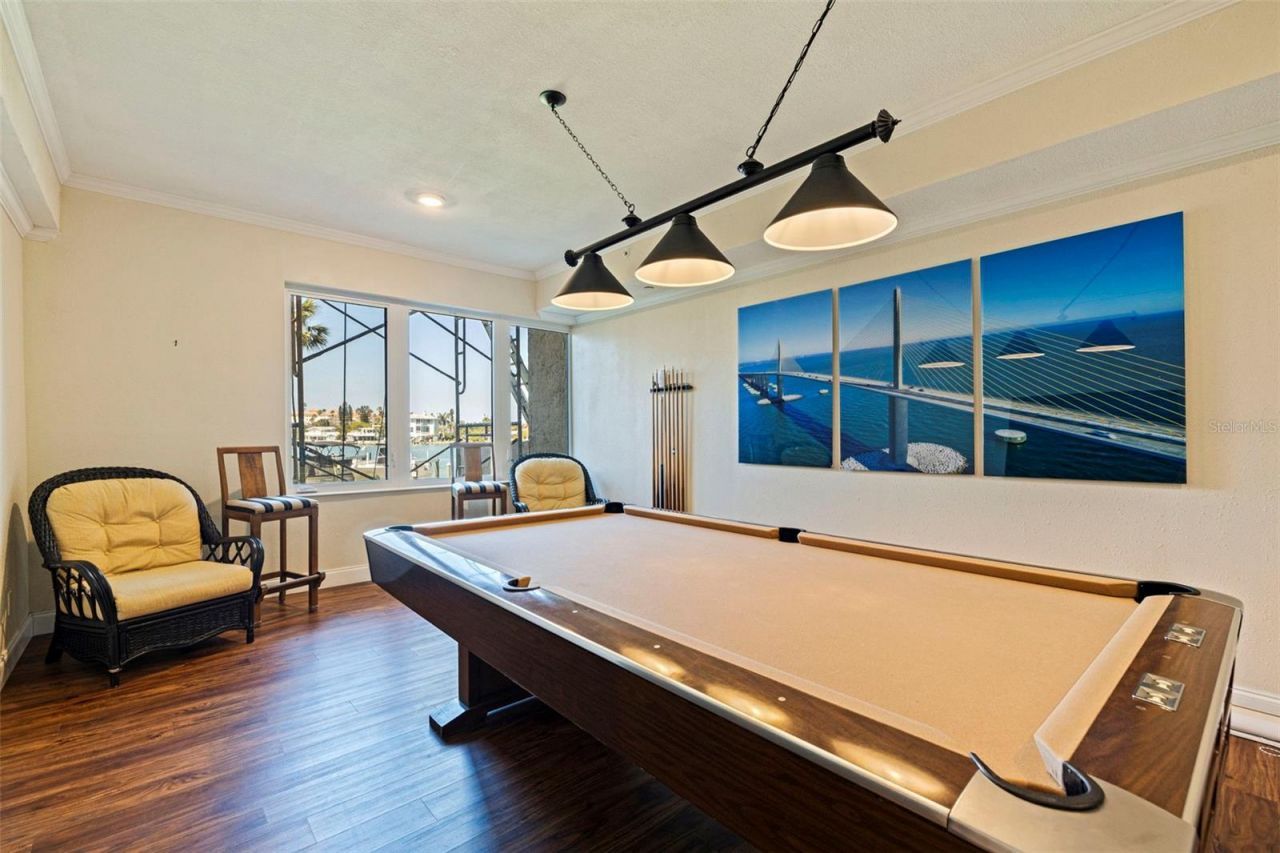 736 Island Way, Unit 504, Clearwater Beach, FL 33767 Photo