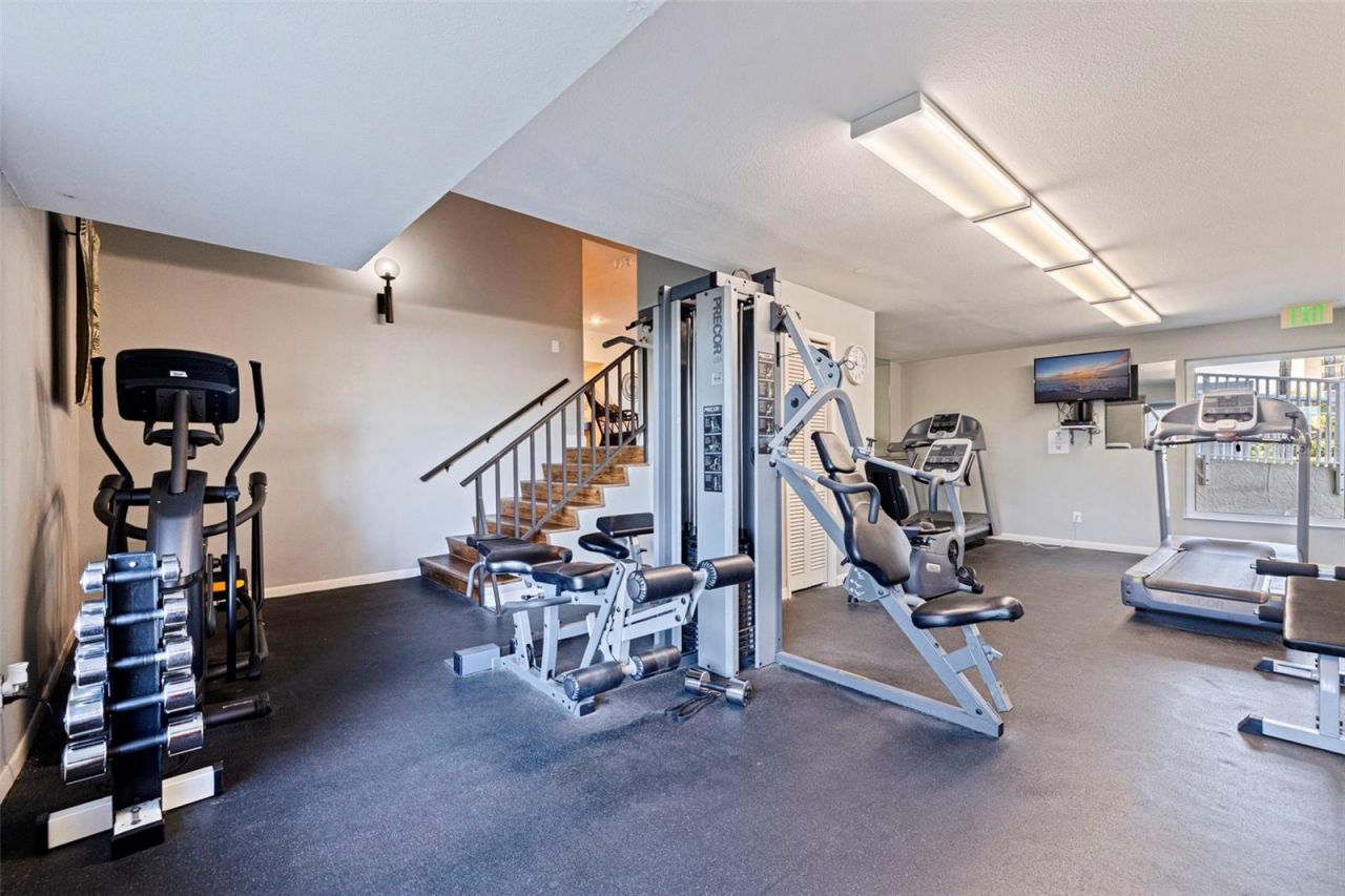 736 Island Way, Unit 504, Clearwater Beach, FL 33767 Photo