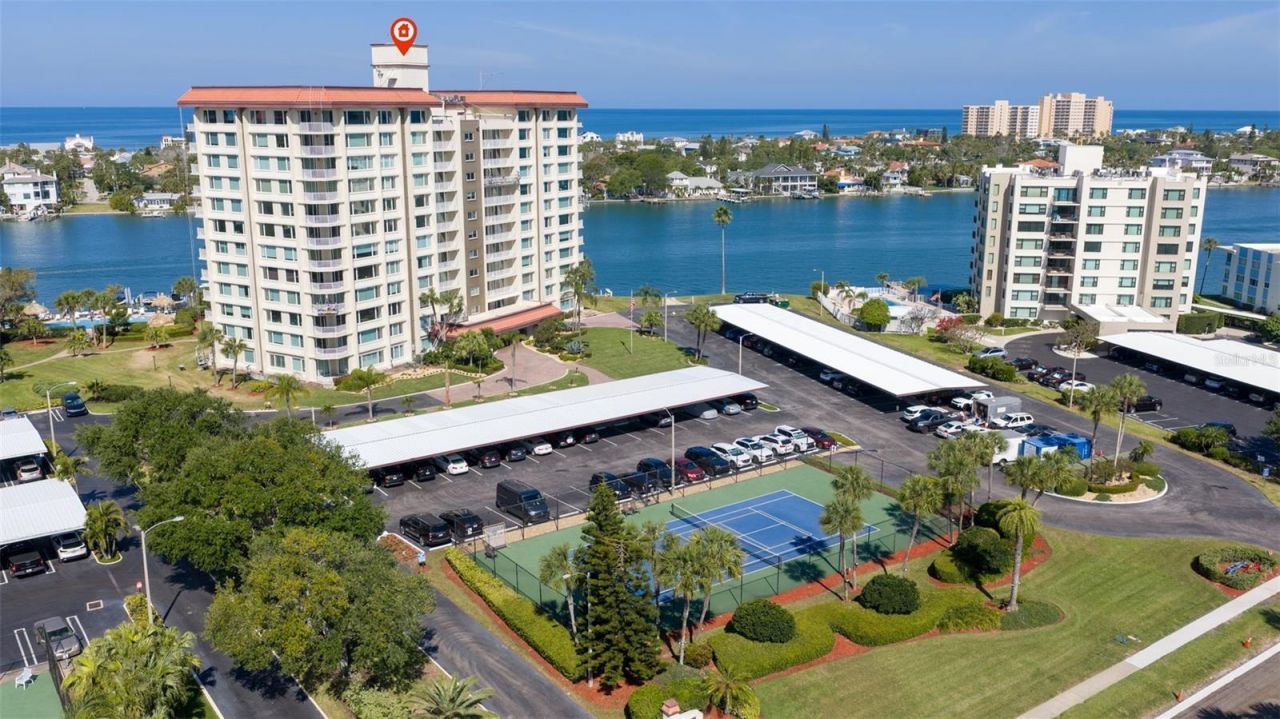 736 Island Way, Unit 504, Clearwater Beach, FL 33767 Photo
