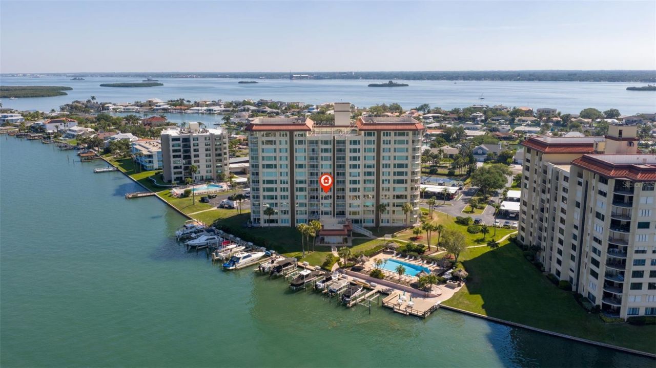 736 Island Way, Unit 504, Clearwater Beach, FL 33767 Photo
