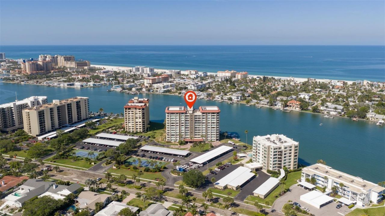 736 Island Way, Unit 504, Clearwater Beach, FL 33767 Photo