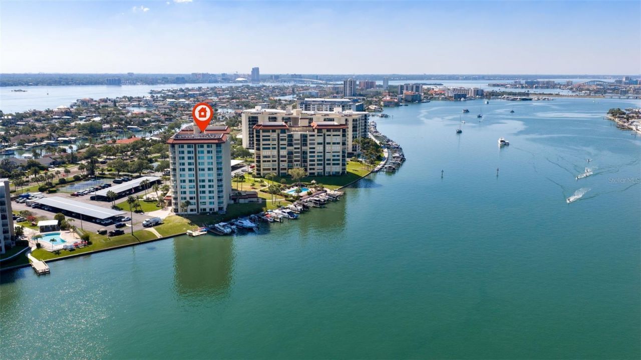 736 Island Way, Unit 504, Clearwater Beach, FL 33767 Photo