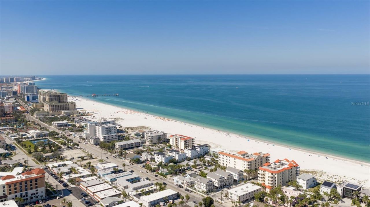 736 Island Way, Unit 504, Clearwater Beach, FL 33767 Photo