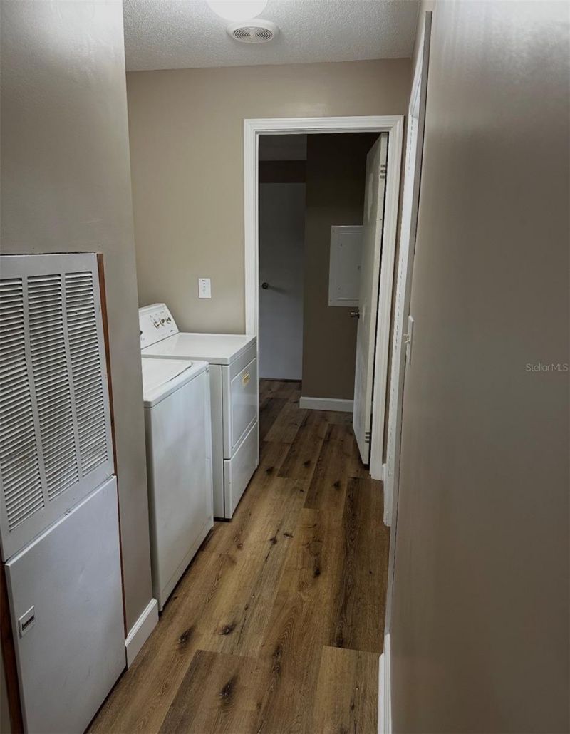 10871 NE 106th Court, Archer, FL 32618 Photo