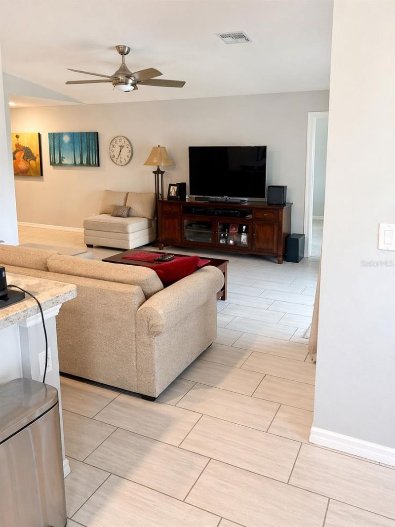 2123 NE 6th Avenue, Cape Coral, FL 33909 Photo