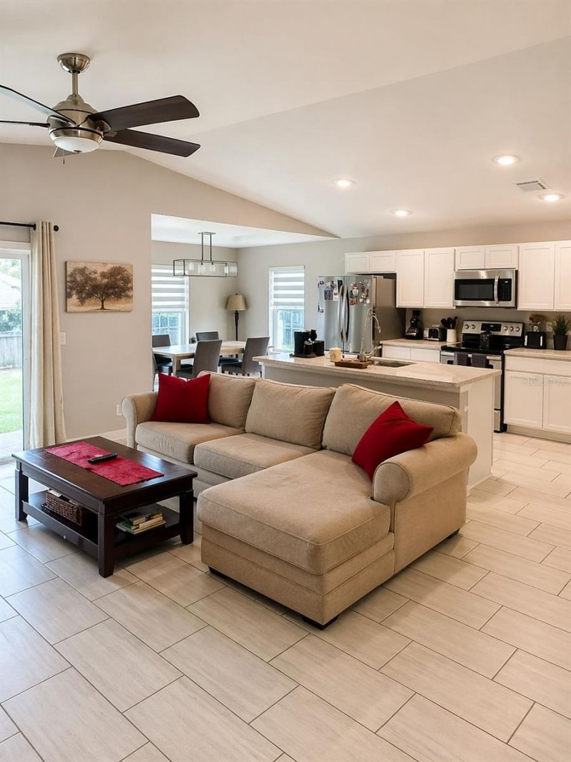 2123 NE 6th Avenue, Cape Coral, FL 33909 Photo