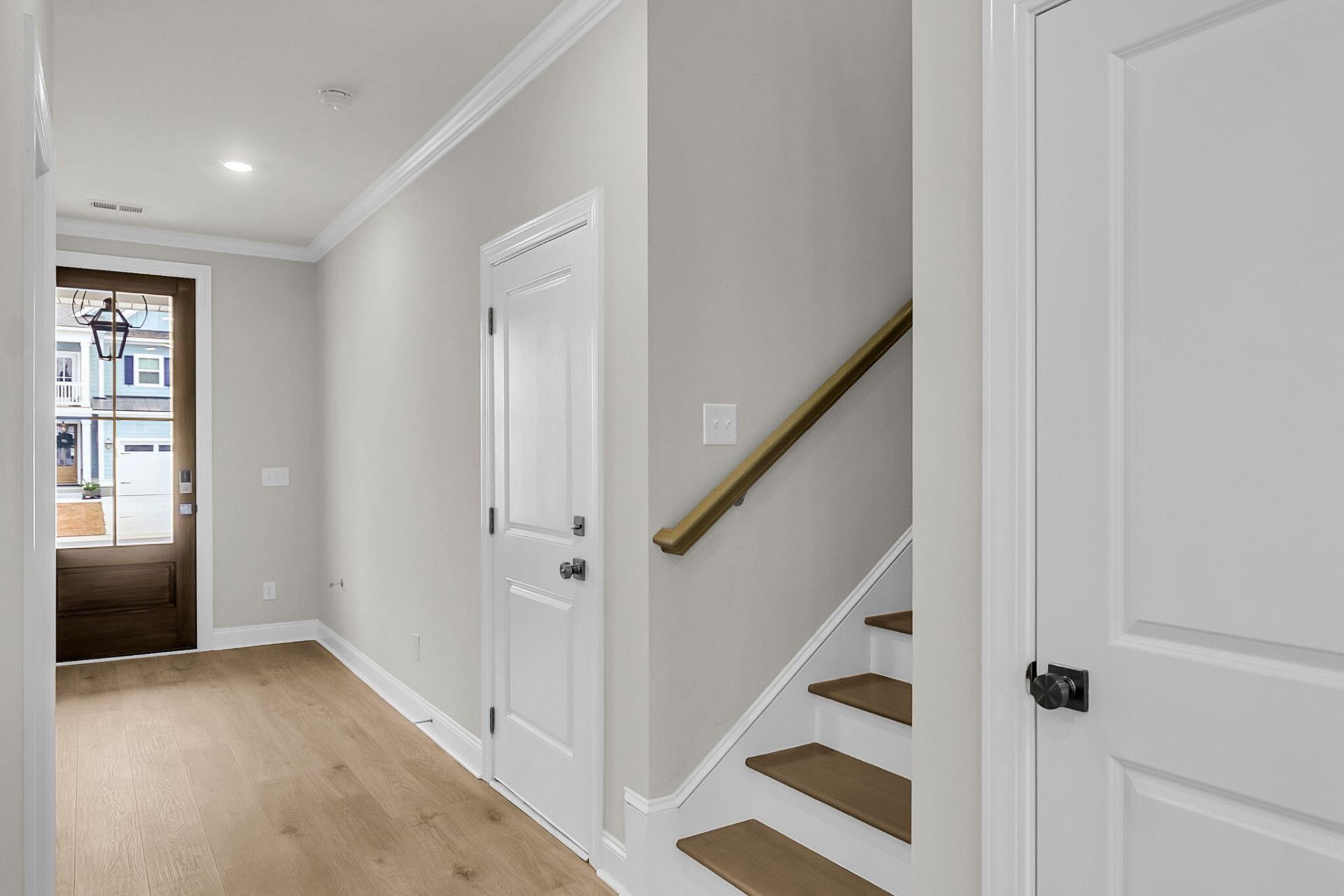 764 Maynard Lane Photo 31