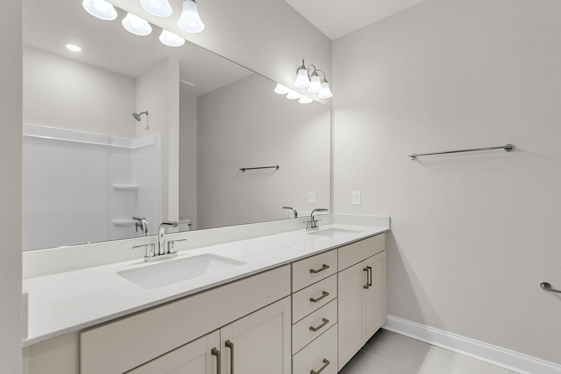 764 Maynard Lane Photo 42