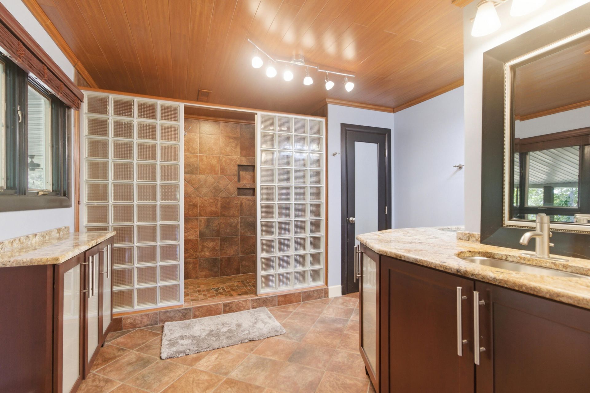 5508 Stonoview Drive Photo 34