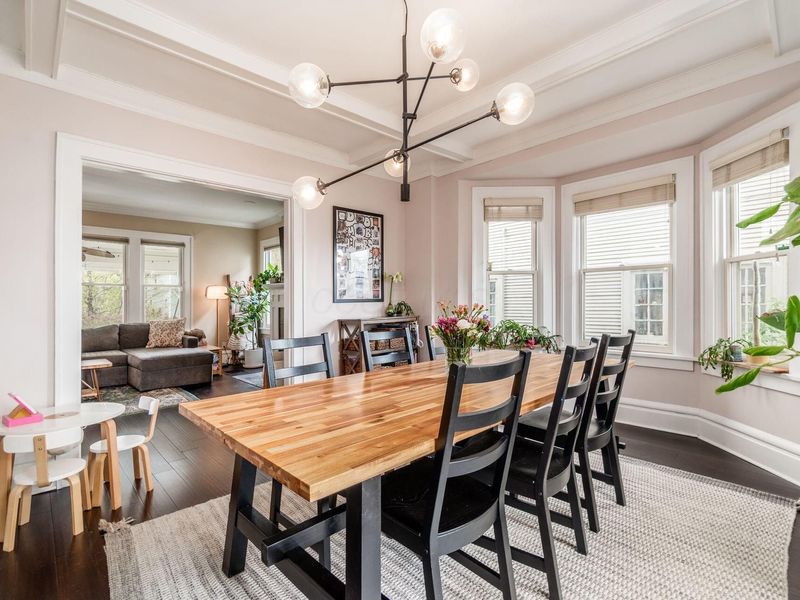 64 E Kelso Road, Columbus, OH 43202 Photo 12