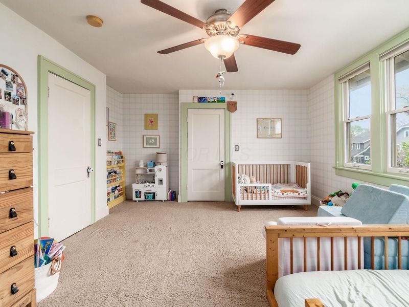 64 E Kelso Road, Columbus, OH 43202 Photo 21