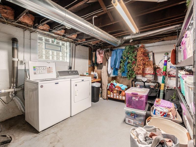 64 E Kelso Road, Columbus, OH 43202 Photo 28