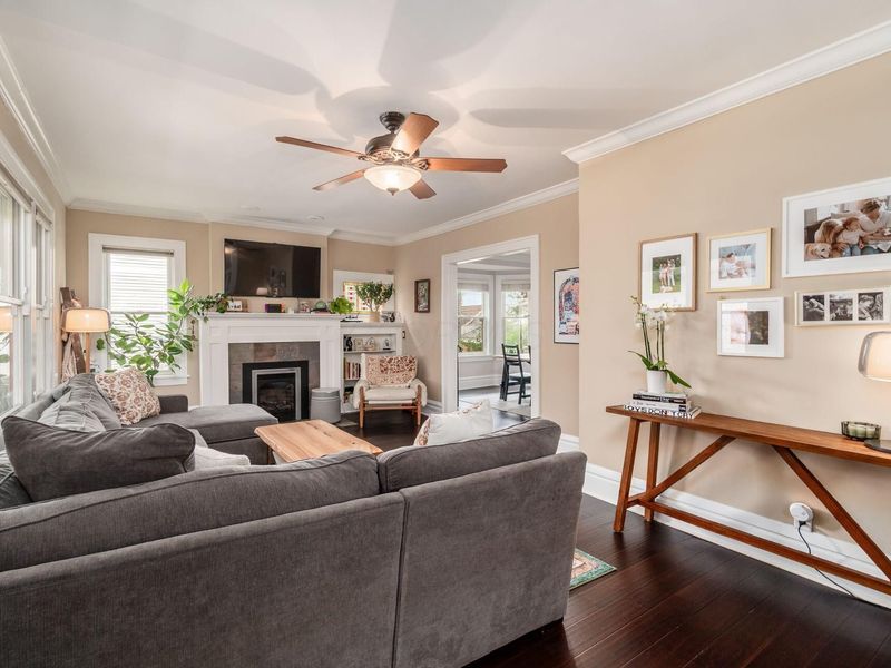 64 E Kelso Road, Columbus, OH 43202 Photo 7