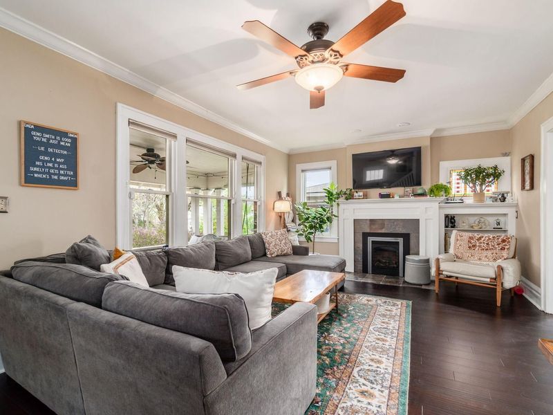 64 E Kelso Road, Columbus, OH 43202 Photo 8