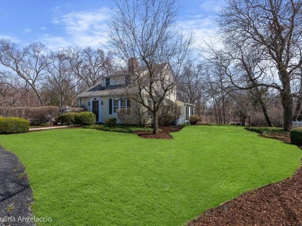 26048 W Cuba Road , Barrington, IL 60010