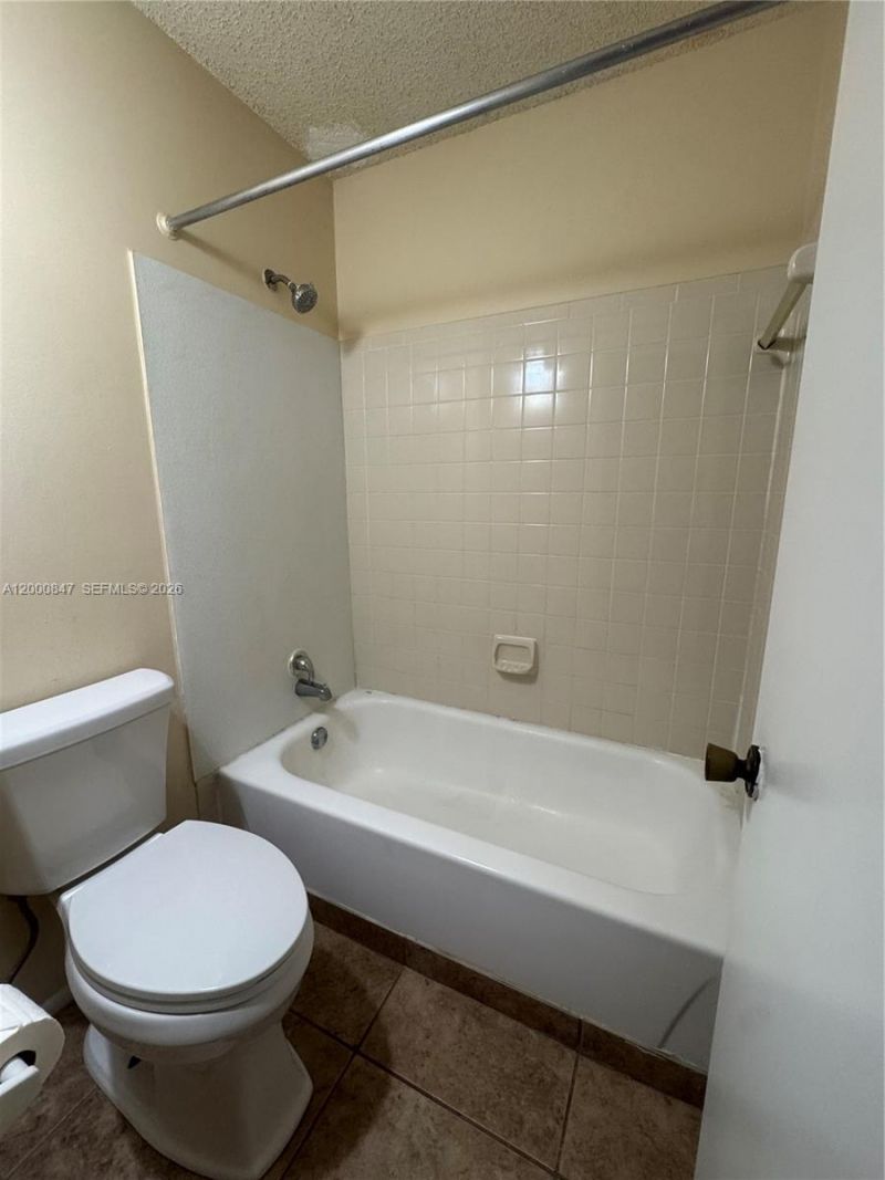 4401 W Mcnab Rd, Unit 30, Pompano Beach, FL 33069 Photo