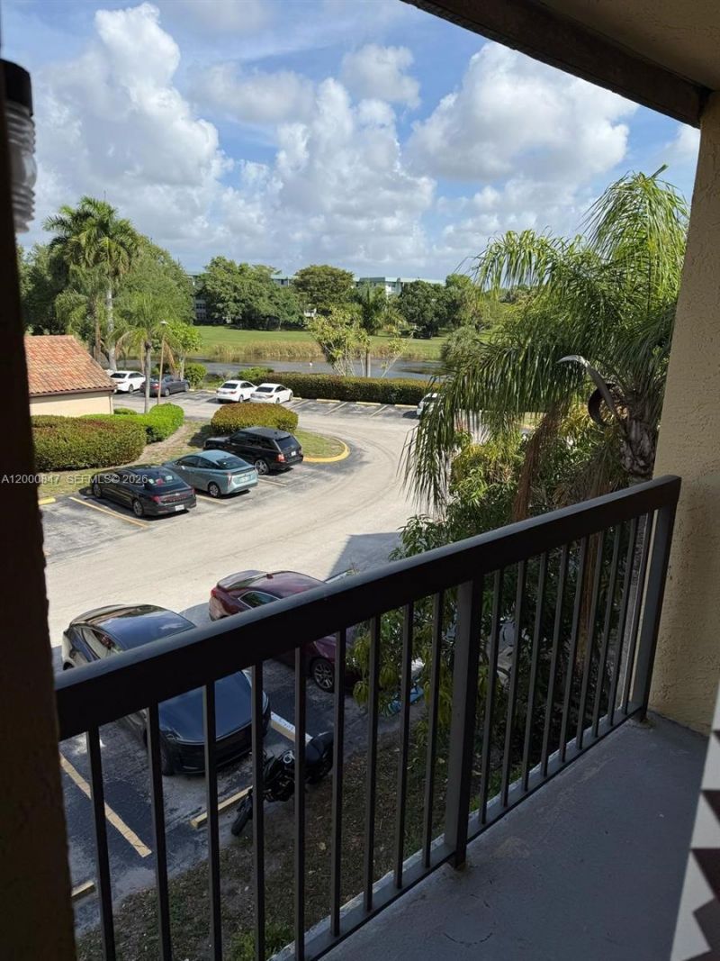 4401 W Mcnab Rd , Unit 30, Pompano Beach, FL 33069 Photo