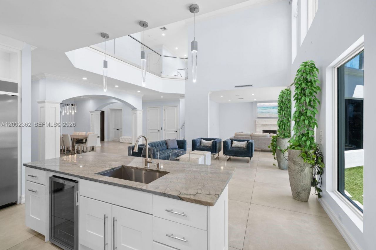 2614 Castilla Isle, Fort Lauderdale, FL 33301 Photo